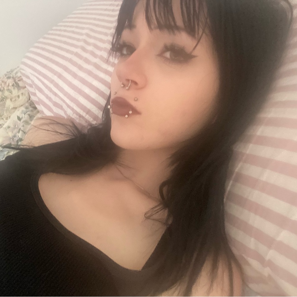 Meet your Posher, Cam